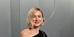 Naomi Watts arrives at the Vanity Fair Oscar Party.