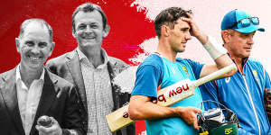 Justin Langer,Adam Gilchrist,Pat Cummins and Andrew McDonald.