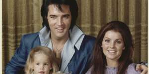 Elvis,Priscilla and Lisa Marie Presley,1970.