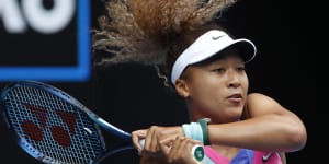 Quirky rituals carry Osaka to easy first round win