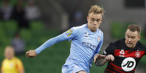 Melbourne City lucky to take a point against Wanderers