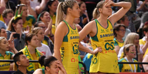 Dejected Diamonds players after the loss to the Silver ferns in Sydney.