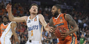 Taipans climb NBL ladder with tense win over Bullets