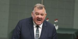  Craig Kelly has boasted openly that he joined the UAP to get access to a ″⁣huge war chest”.