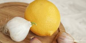 Lemon and a couple of garlic cloves are useful ingredients to have on hand when you're on the road.