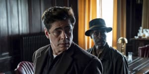 Benicio del Toro and Don Cheadle in Soderbergh’s crime caper No Sudden Move.