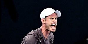 Andy Murray shows his frustration at the Brisbane International.
