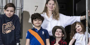 Casey Castro,with her children,Jupiter,Reino,Monty and Eddie,is preparing to sell her family’s Woolloomooloo home.