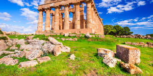 The Temple of Hera in Selinunte. 