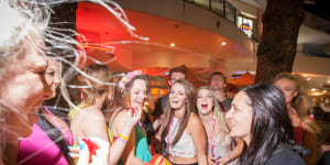 Schoolies survival:Help available for teens heading to the Gold Coast