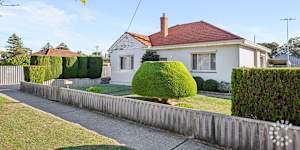 91 Rennie Crescent South,Hilton is for sale for the first time in 56 years. 