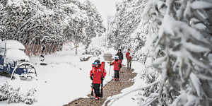 The cold snap crossing the country added 26 centimetres to the storm total at Mount Buller as of Sunday morning. 