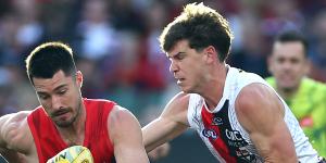 Watch how the AFL tightened holding-the-ball calls;Wounded Pies lose Pendles