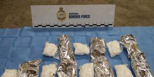 Ice inquiry lawyers back decriminalisation of drug use