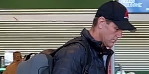 Ben Roberts-Smith spotted checking into flight in New Zealand