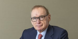 Former NSW Premier Bob Carr is swapping Maroubra for an apartment overlooking Coogee Beach.