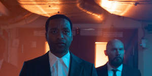 Chiwetel Ejiofor as Faraday in The Man Who Fell to Earth.