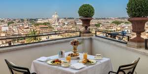 Hassler enjoys a prime position above Rome’s iconic Spanish Steps.