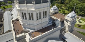 Royal Exhibition Building – return to rooftop promenading