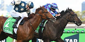 Harry Coffey on Light Infantry Man just pips Declan Bates and Pride Of Jenni at the post.