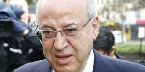 Eddie Obeid and sons set to pay $5.25 million or be bankrupted by ICAC