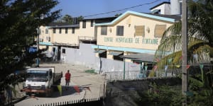 Police rescue hostages after gang storms Haiti hospital