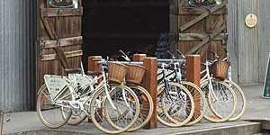 St Anne’s Winery’s Echuca outlet is a Port Picnic Bike’s participant.