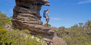 The rocks put on a free sculpture show on the Grampians Peaks Trail.