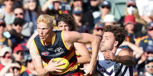 Elliott Himmelberg has struggled to cement his spot in the Crows team.