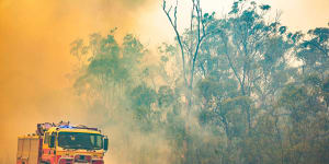 Severe storms a'mixed blessing'as end nears for Queensland heatwave