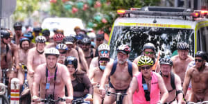 Photo of bike riders taking part on World Naked Bike Ride in Melbourne on Sunday 5 December 2021. Photo Luis Enrique Ascui 