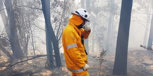 Residents of central Queensland town return after bushfire evacuations