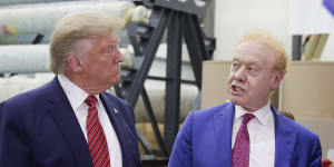 Donald Trump and Anthony Pratt at Pratt Industries’ box factory in Ohio in 2019.