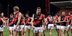 The reason Essendon fans are ‘starting to tear their hair out’