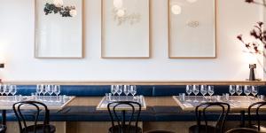 Muse balances casual cafe in the mornings,comfortable dining for lunch,and at night,it's almost got the feeling of a classy jazz bar with its low lighting,and a piano tucked down one corner. 