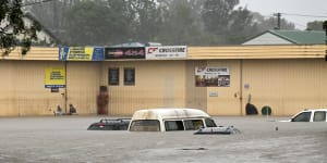 NSW floods as it happened:Lismore levee overflows,Byron Bay’s main street under water