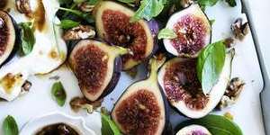 Salad of fresh figs with walnuts,goat's curd and pomegranate vinaigrette.