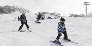 Perisher expecting a metre of snow in a week as keen skiers flock to early opening weekend