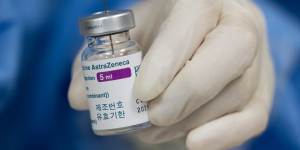 Close to a third of Australians surveyed are worried about getting the COVID-19 vaccine.