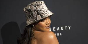 Rihanna can wear a bucket hat like no other.