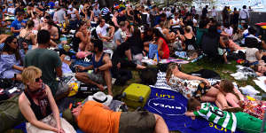 Crowds used to pile into Mrs Macquarie’s Chair to be among the first in the world to usher in the new year.