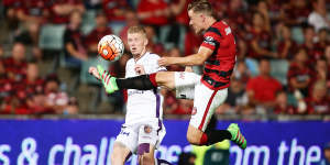 Brendon Santalab scores dramatic winner as Western Sydney Wanderers beat Perth Glory