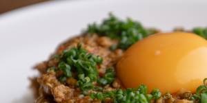 Keema curry (dry curry with chicken mince,rice and egg).