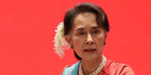 Aung San Suu Kyi among 7000 to receive pardons