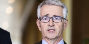 Queensland senator Gerard Rennick quits LNP for crossbench