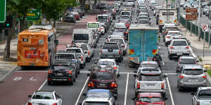 Congestion:Traffic in Hoddle Street,East Melbourne during peak hour.