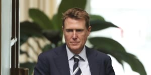 Christian Porter to represent Russian oligarch with close Putin ties