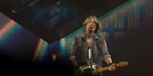 Keith Urban ticks all the boxes but lacks that personal stamp