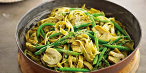 Seasonal pasta with artichoke and asparagus.