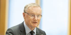 The risk of a recession has grown because of the RBA’s rate rises,economists believe,with Labor MPs signalling little support to extend Philip Lowe’s tenure heading the bank.